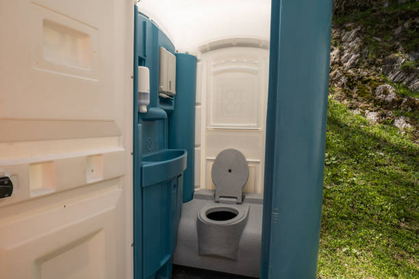 Best Long-term porta potty rental  in Saks, AL