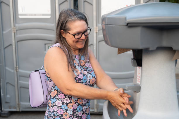 Best High-end porta potty rental  in Saks, AL